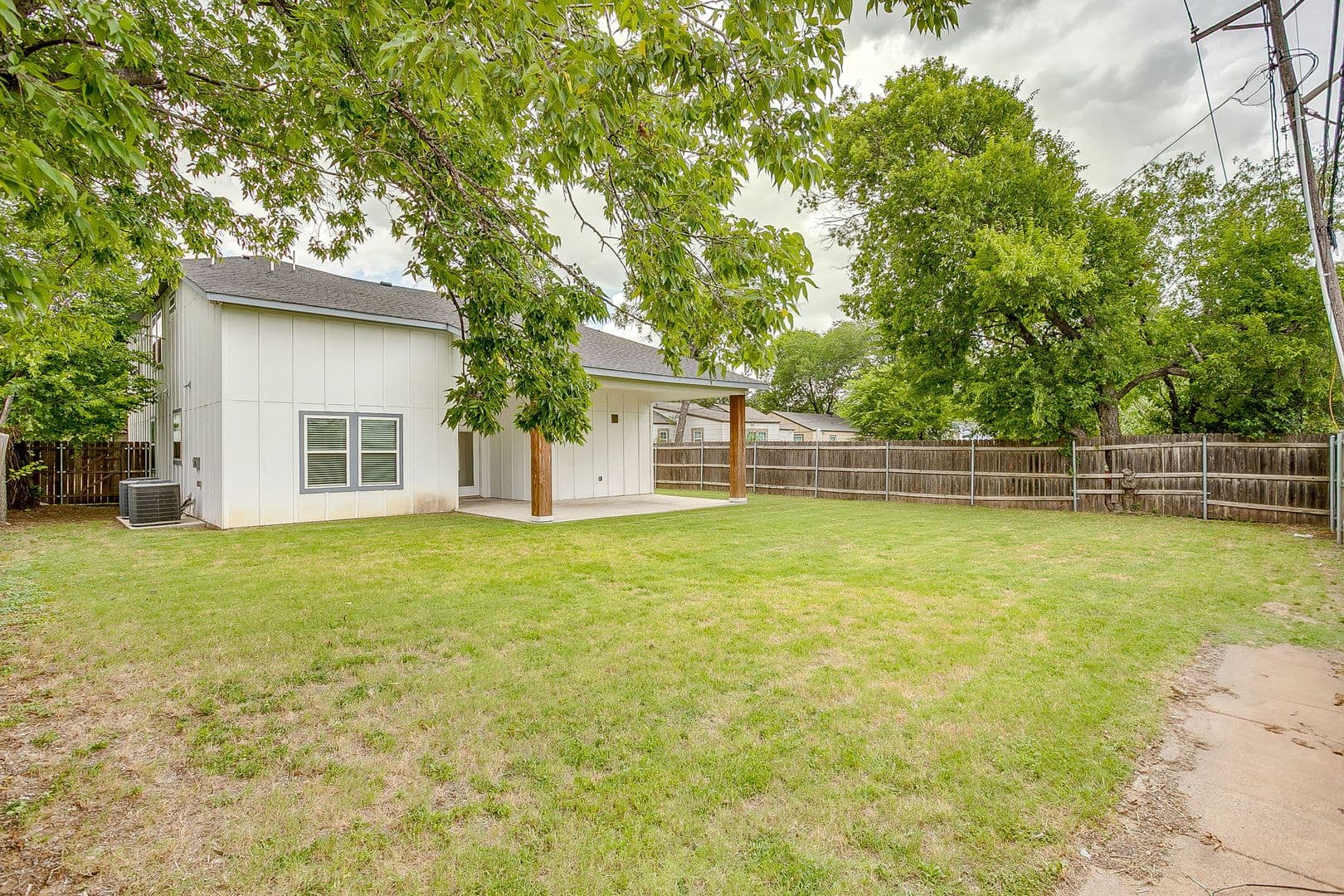 Fort Worth Apartment: 3817 Winfield Ave