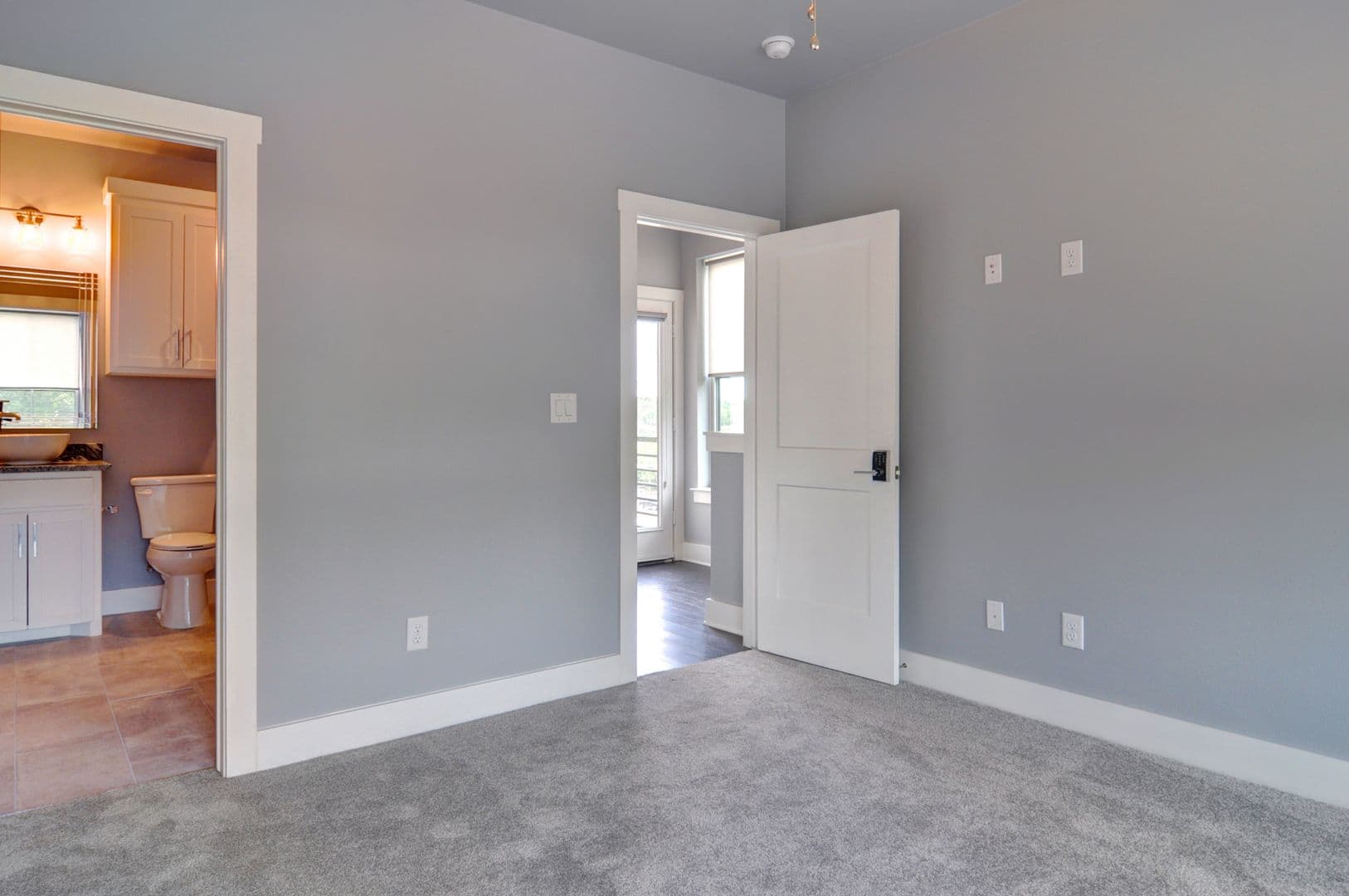 Fort Worth Apartment: 2820 Forest Park Blvd