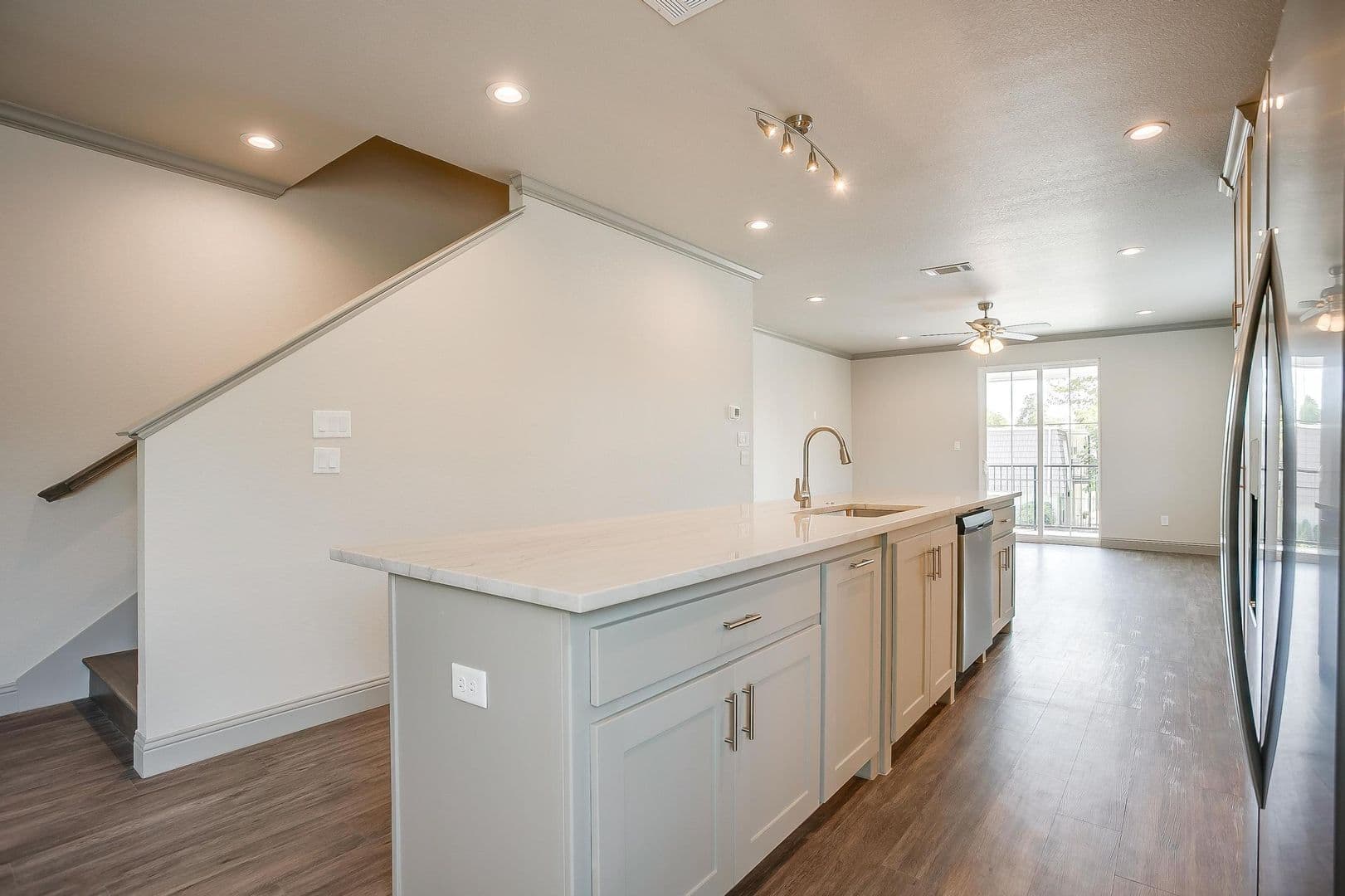 Fort Worth Apartment: 2832 Wayside Ave