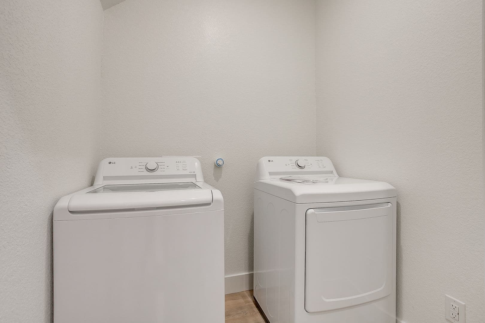 Fort Worth Apartment: 2803 Forest Park