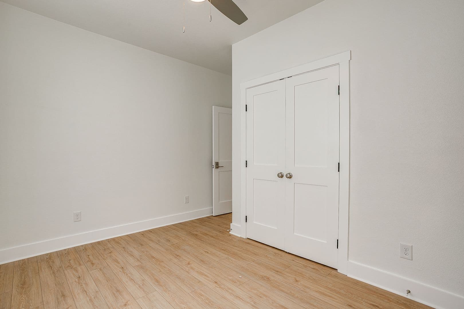 Fort Worth Apartment: 2335 Benbrook Blvd
