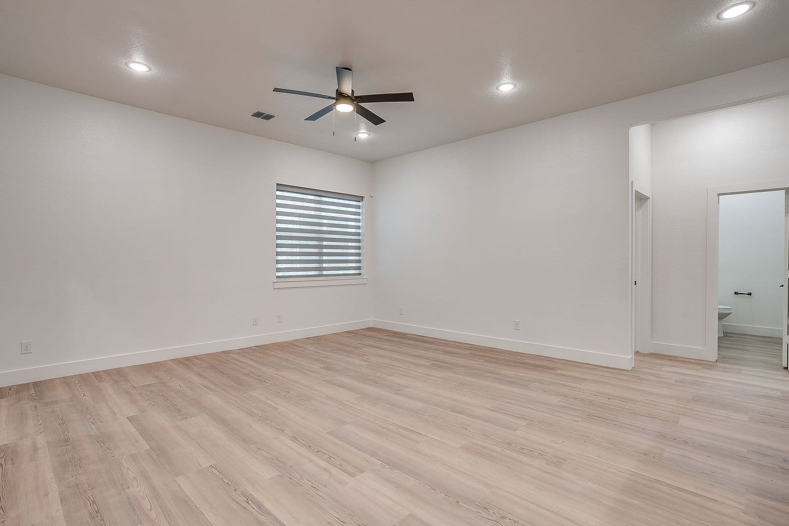 Fort Worth Apartment: 2820 Wayside Ave
