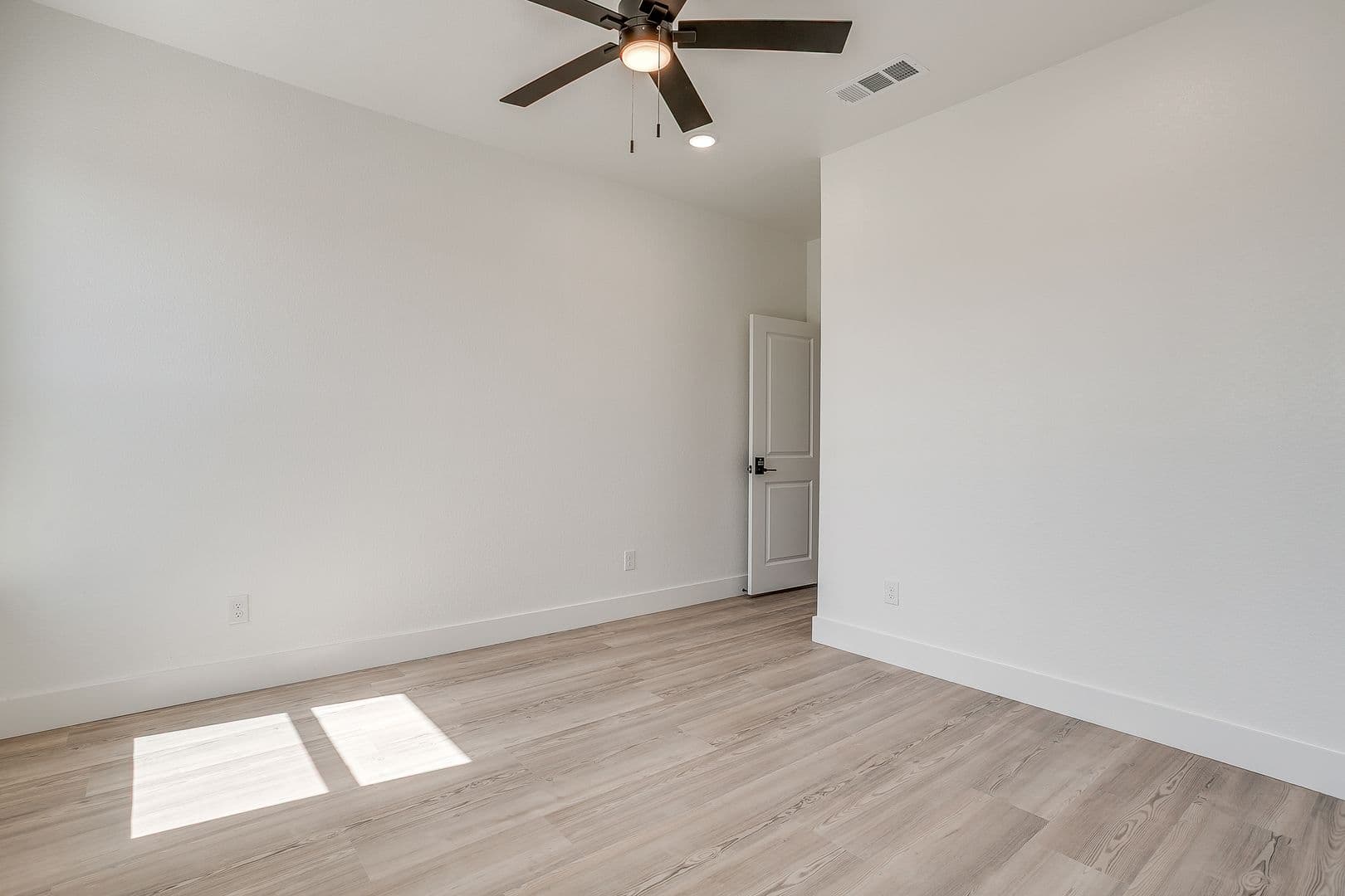 Fort Worth Apartment: 2803 Forest Park