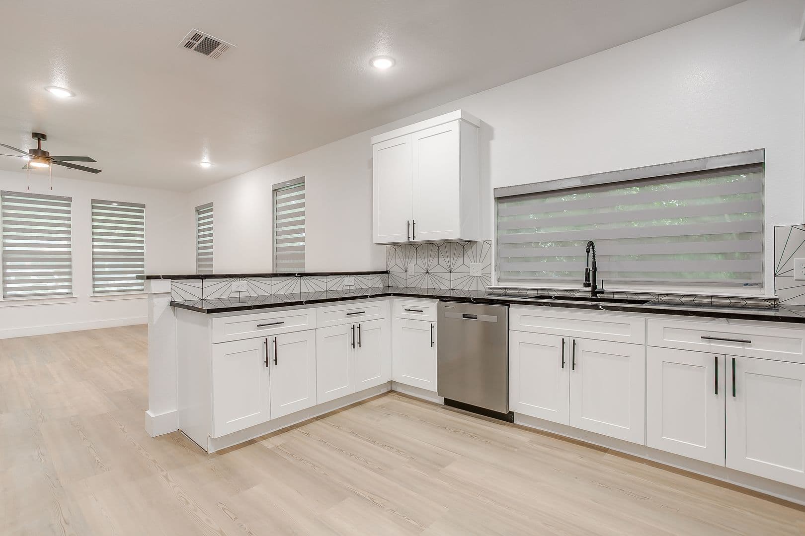 Fort Worth Apartment: 3937 Winfield Ave