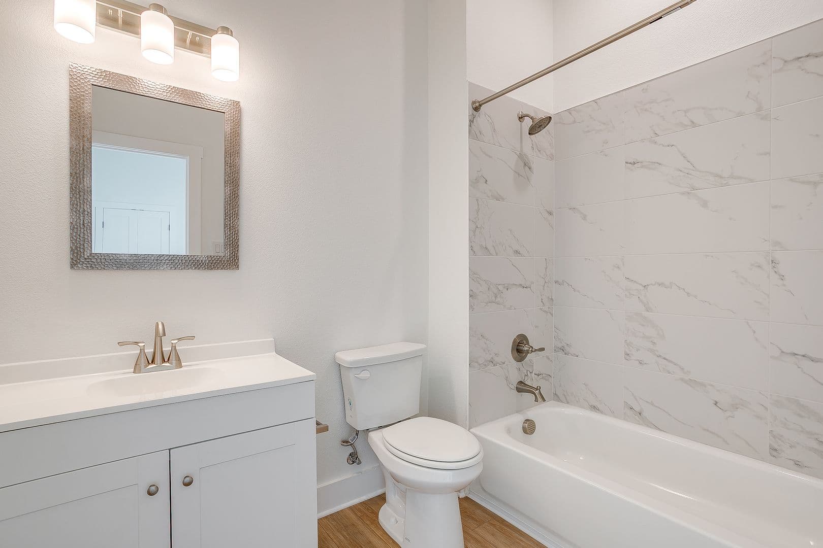 Fort Worth Apartment: 2335 Benbrook Blvd