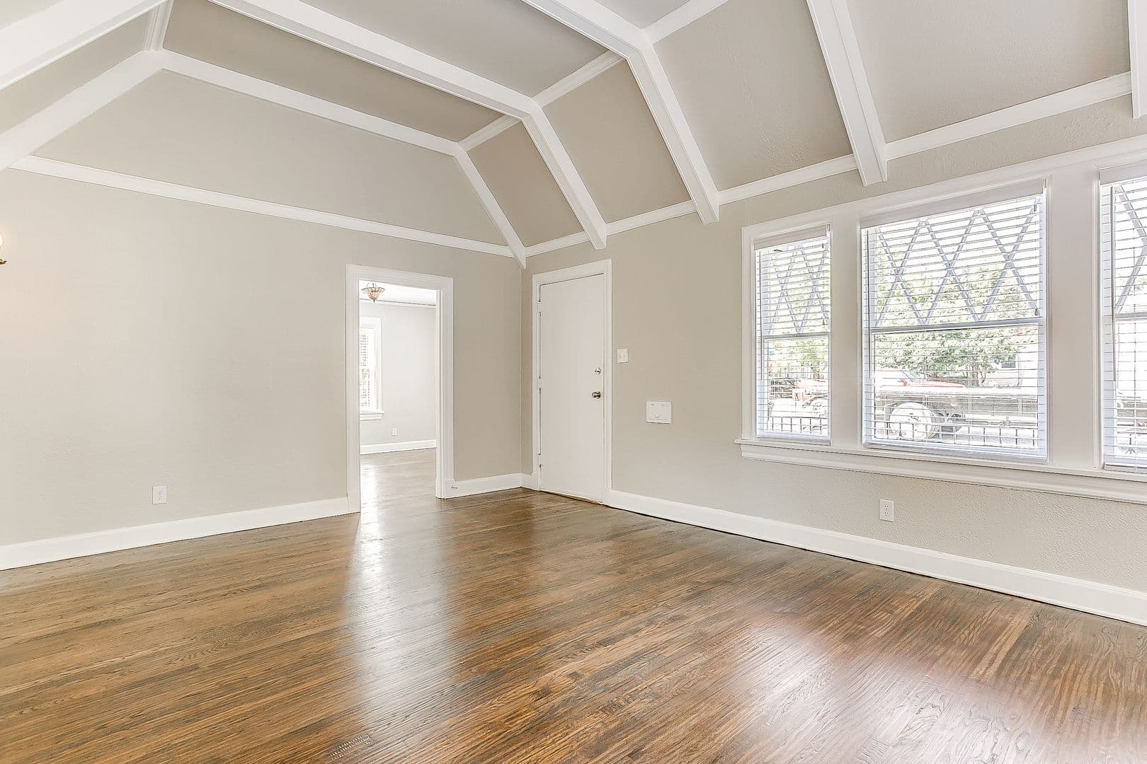 Fort Worth Apartment: 3257 Greene Ave