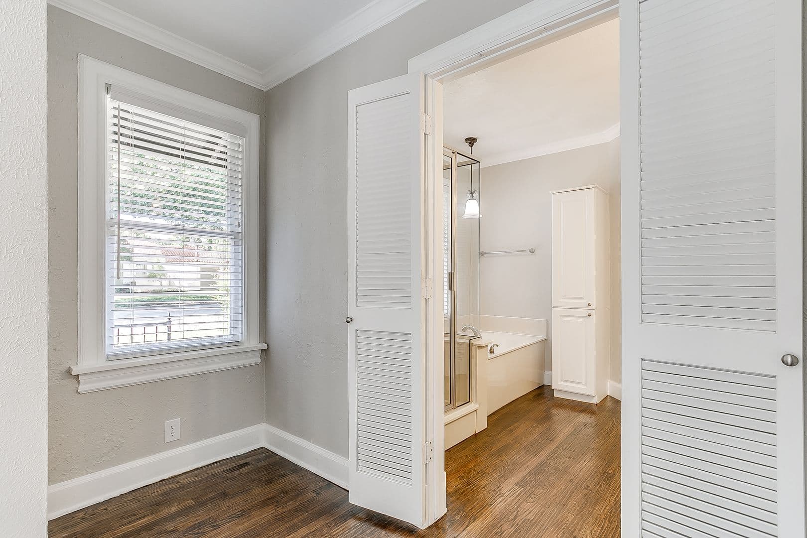 Fort Worth Apartment: 3257 Greene Ave