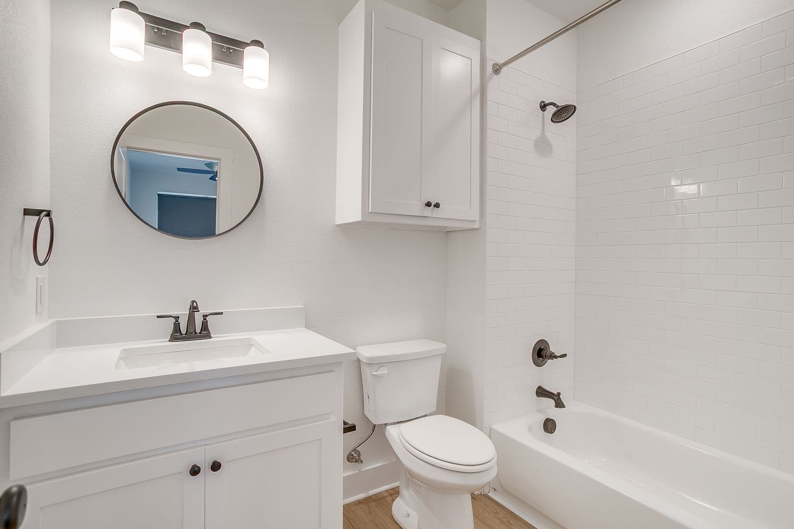 Fort Worth Apartment: 2347 Benbrook Blvd