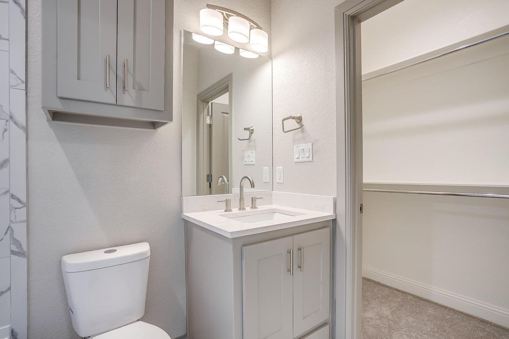 Fort Worth Apartment: 2832 Wayside Ave