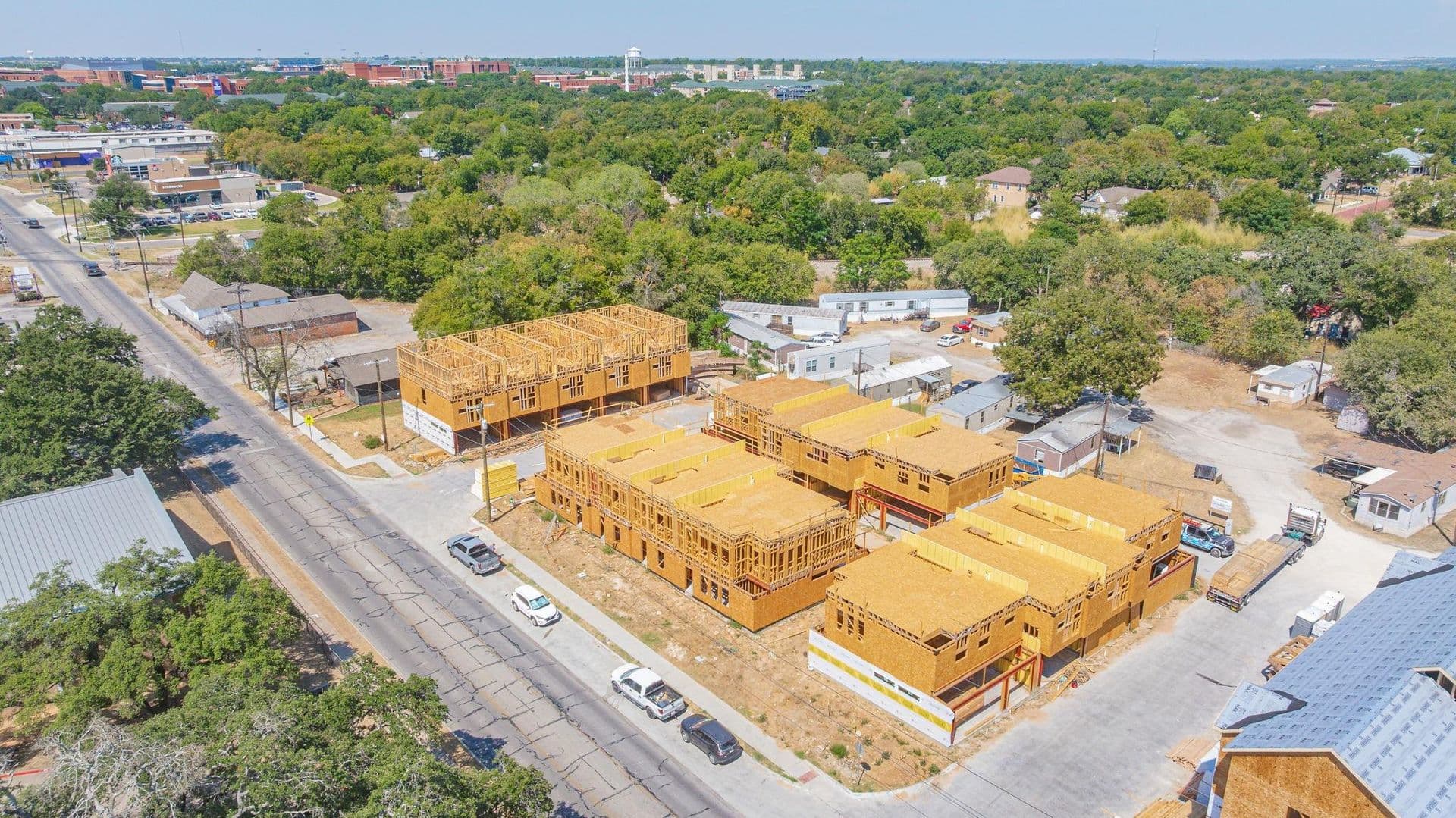 Stephenville Apartment: 855 W Washington Street