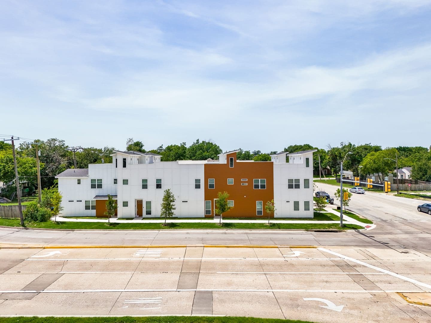 Fort Worth Apartment: 2505 Benbrook Blvd