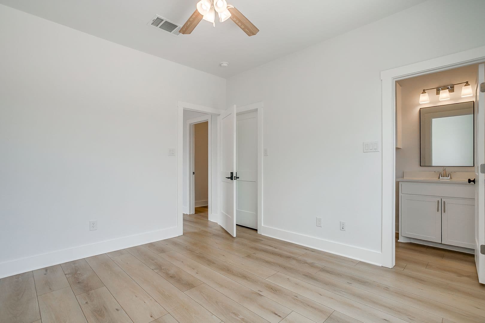Fort Worth Apartment: 2811 Forest Park Blvd