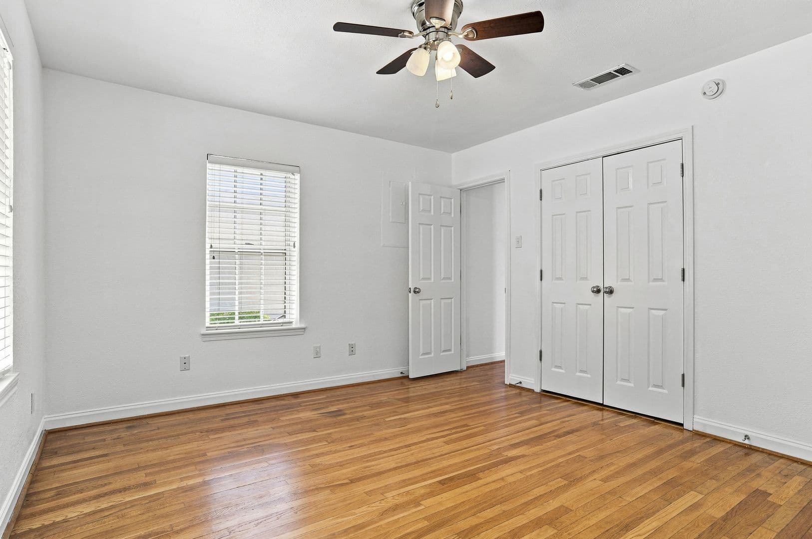 Fort Worth House: 4001 El Campo Avenue