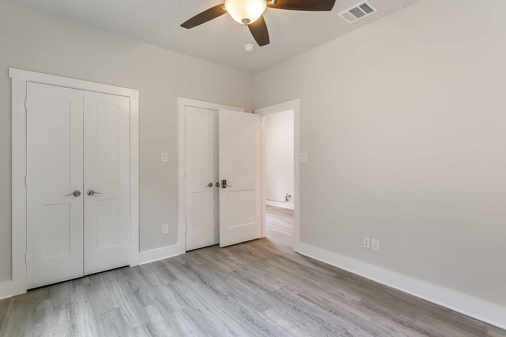 Fort Worth Apartment: 3208 Forest Park Blvd