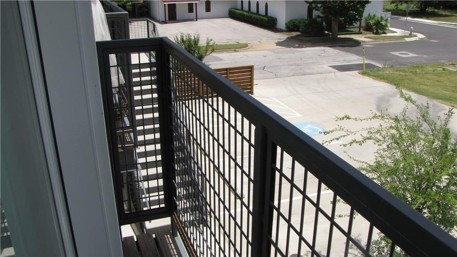 Fort Worth Apartment: 1124 Galveston Avenue