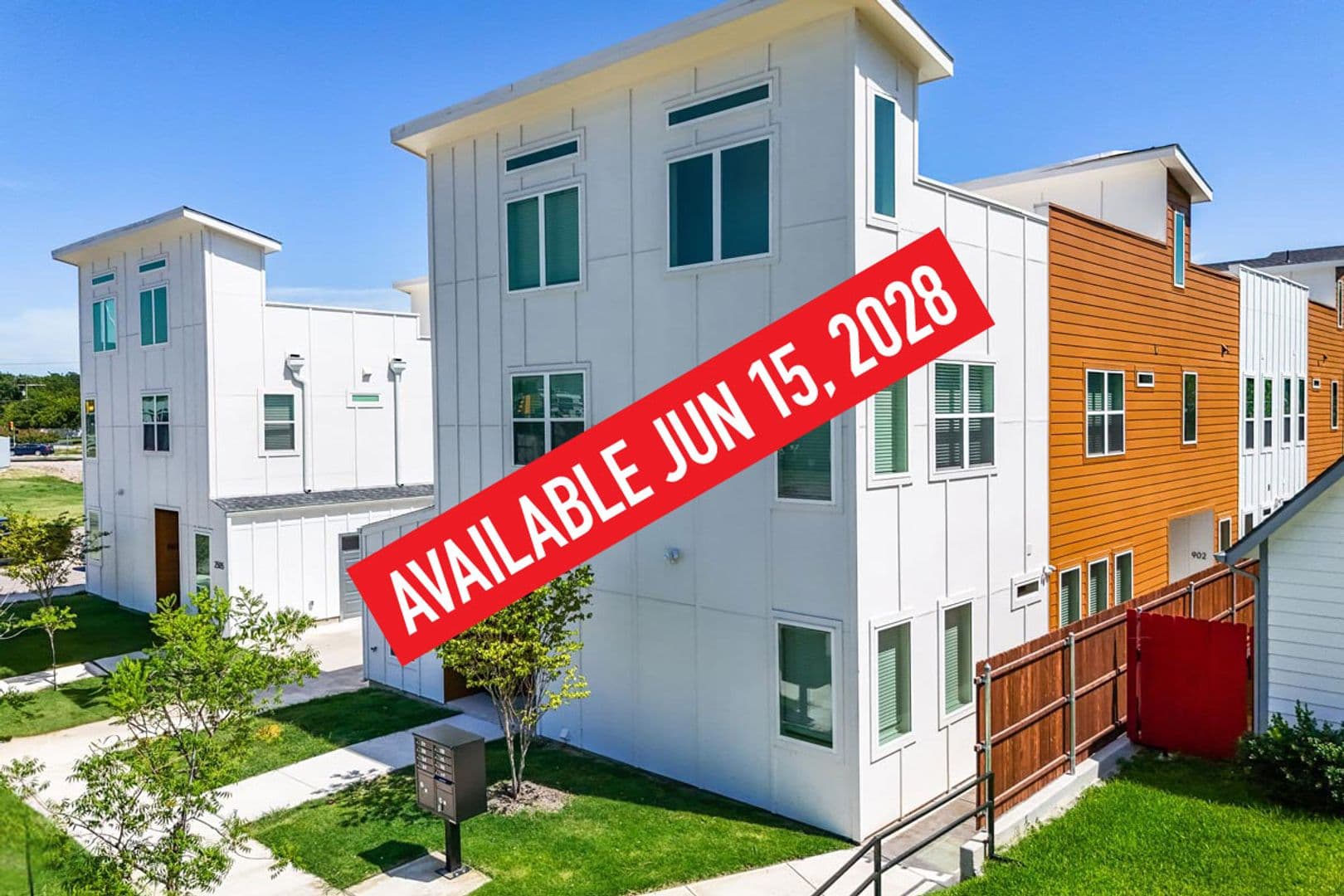 Fort Worth Apartment: 2509 Benbrook Blvd