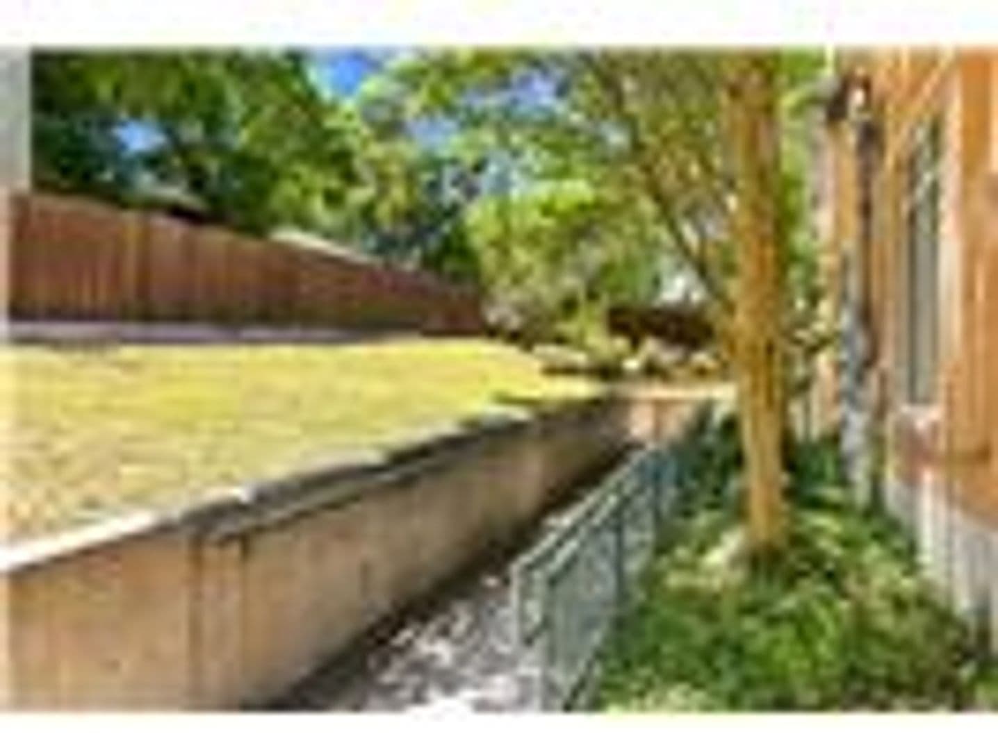Fort Worth Apartment: 1617 West Oleander Street