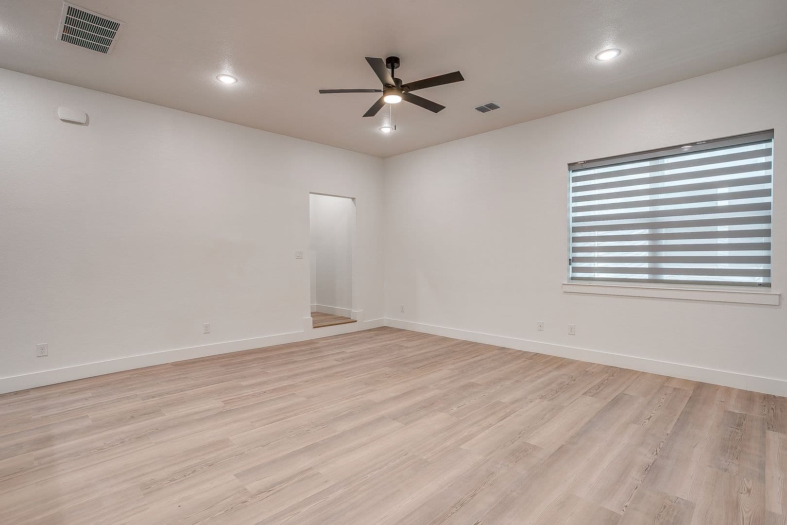 Fort Worth Apartment: 2826 Wayside Ave