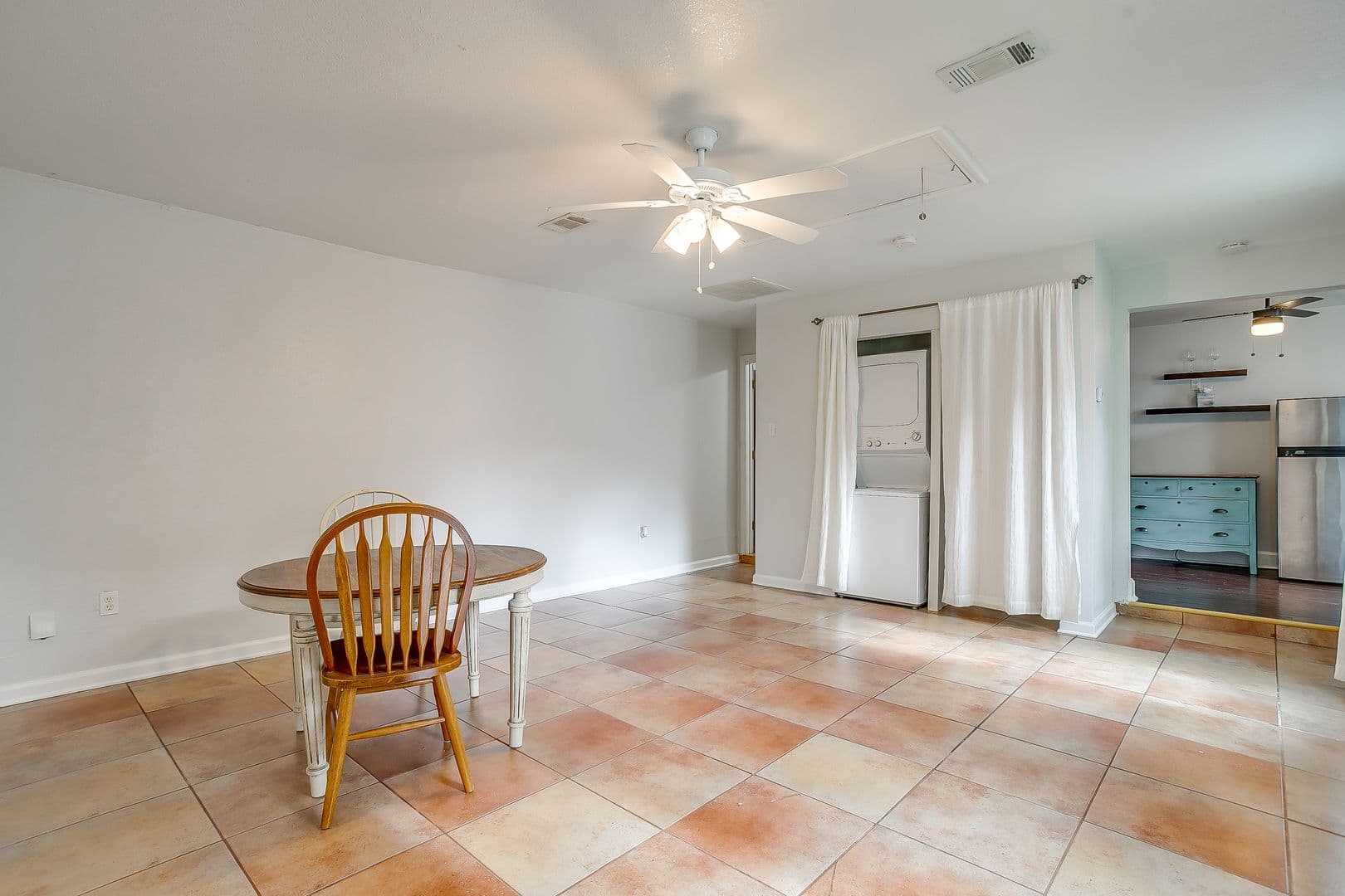Fort Worth Apartment: 3256 Greene Ave