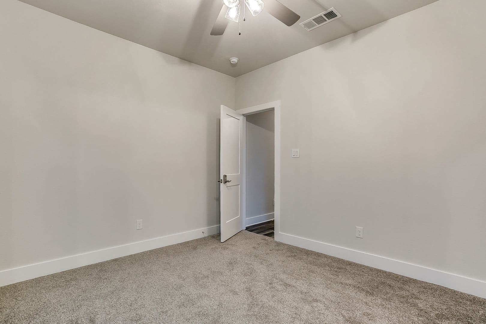 Fort Worth Apartment: 3145 Forest Park Blvd