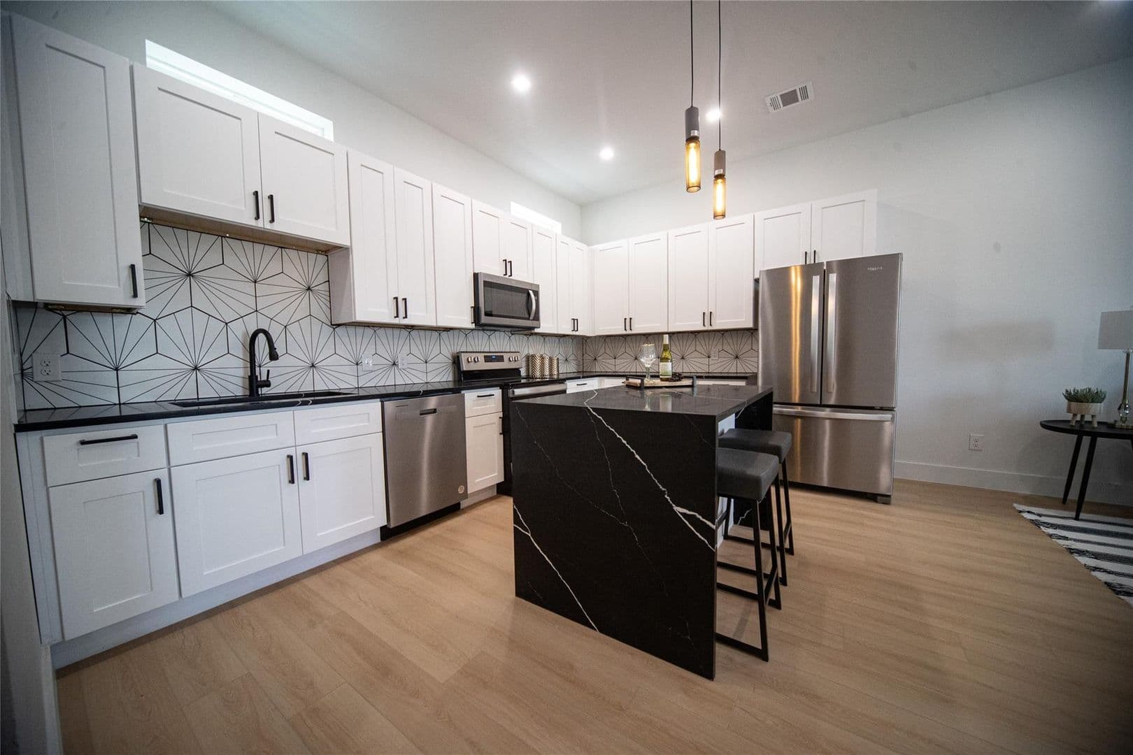 Fort Worth Apartment: 236 Urbane Crest Drive