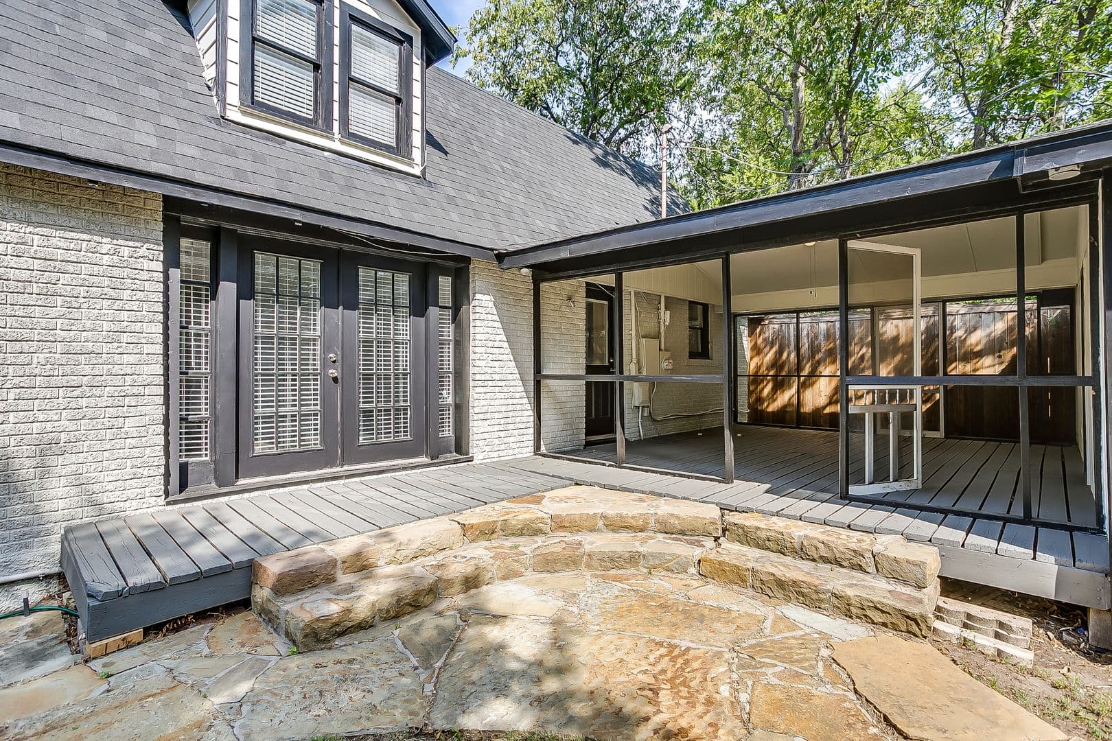 Fort Worth Apartment: 3257 Greene Ave