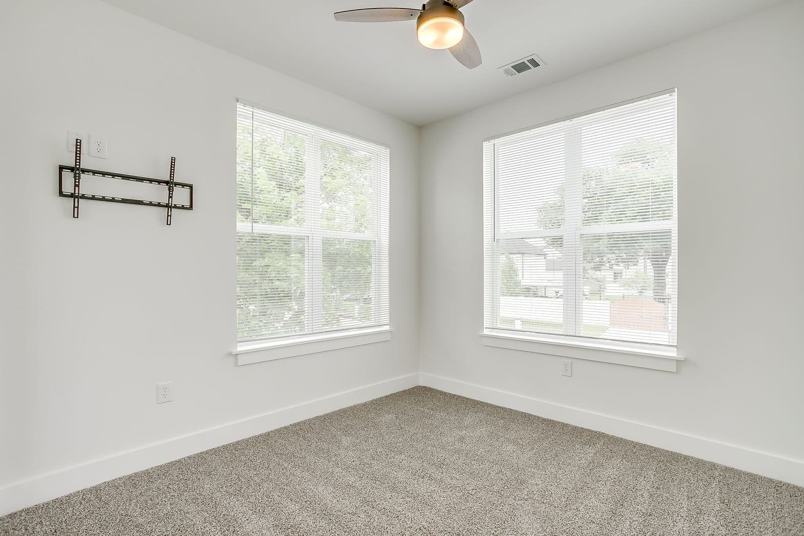 Fort Worth Apartment: 3144 Forest Park Blvd