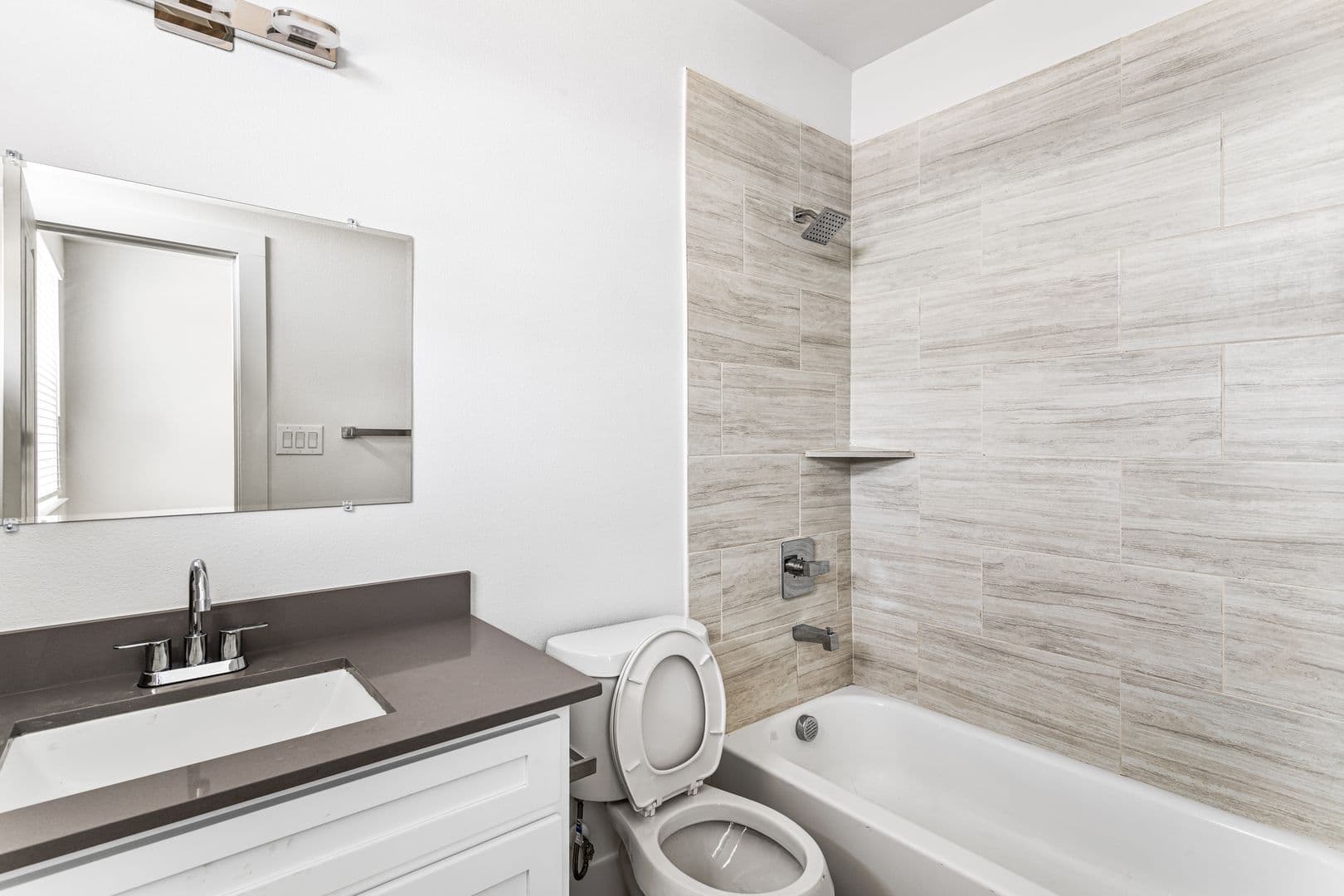 Fort Worth Apartment: 2505 Benbrook Blvd