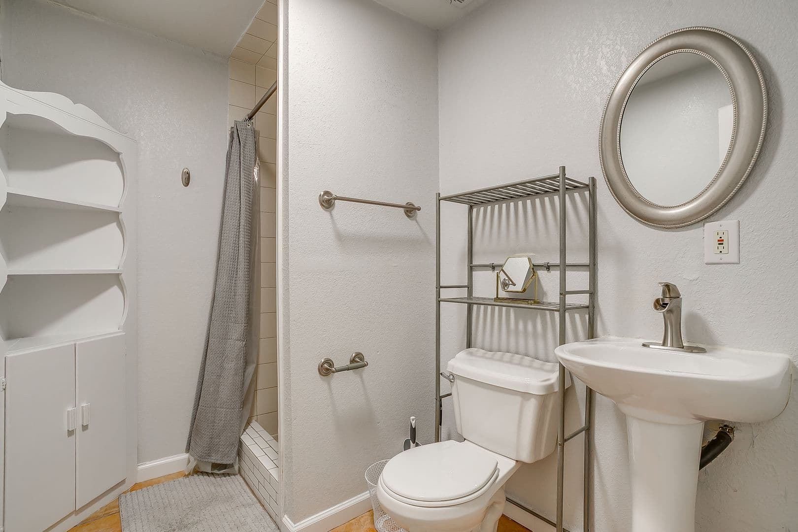 Fort Worth Apartment: 3256 Greene Ave