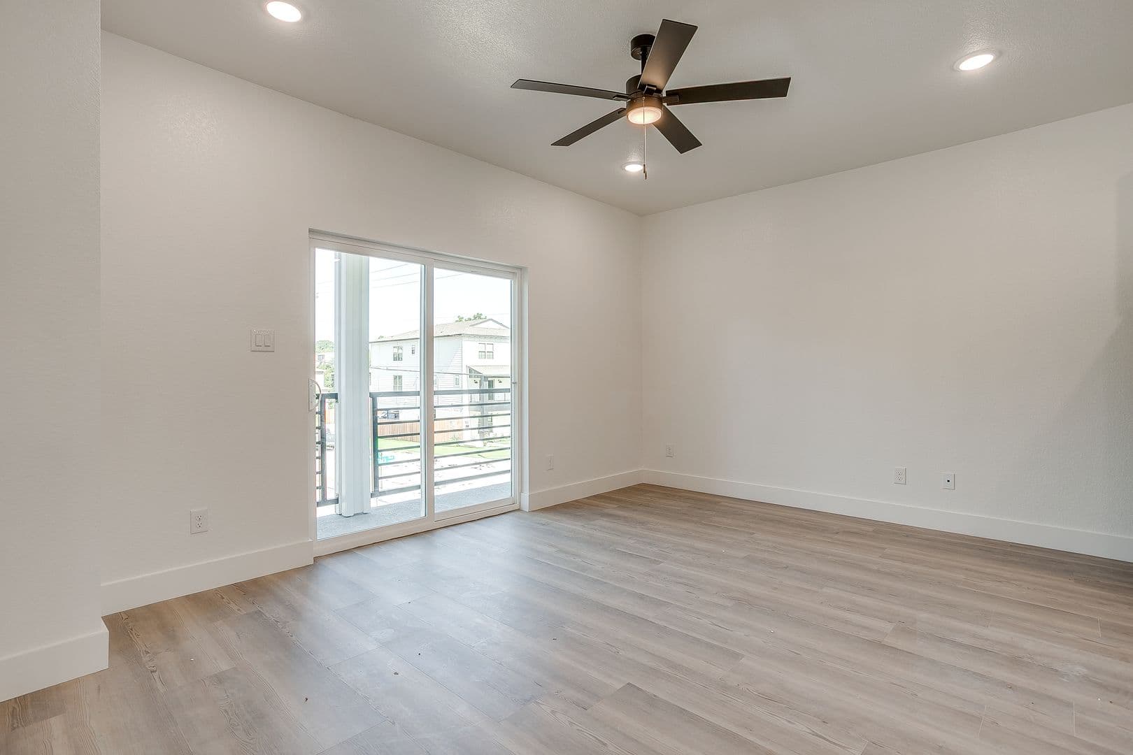 Fort Worth Apartment: 2803 Forest Park