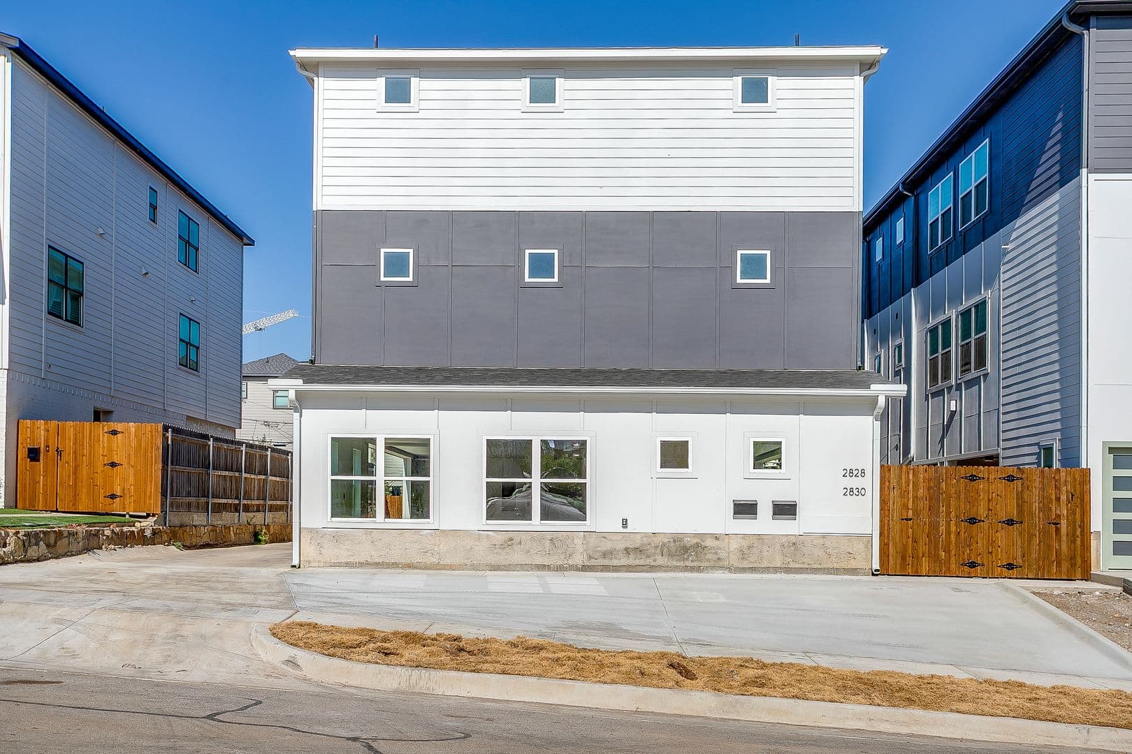 Fort Worth Apartment: 2822 Wayside Ave