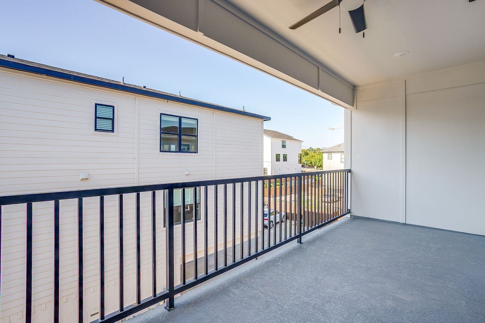 Fort Worth Apartment: 2826 Wayside Ave