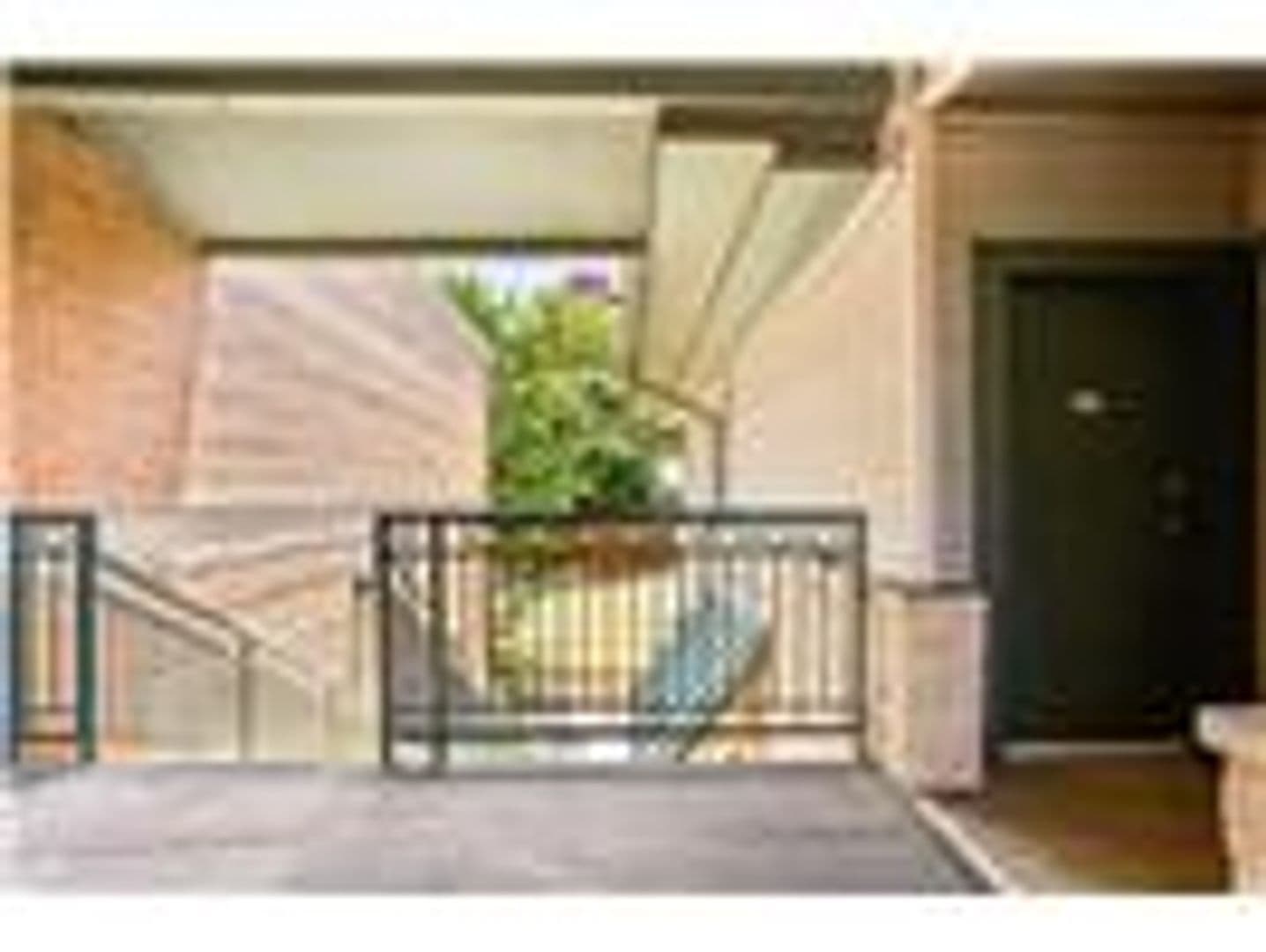 Fort Worth Apartment: 1617 West Oleander Street