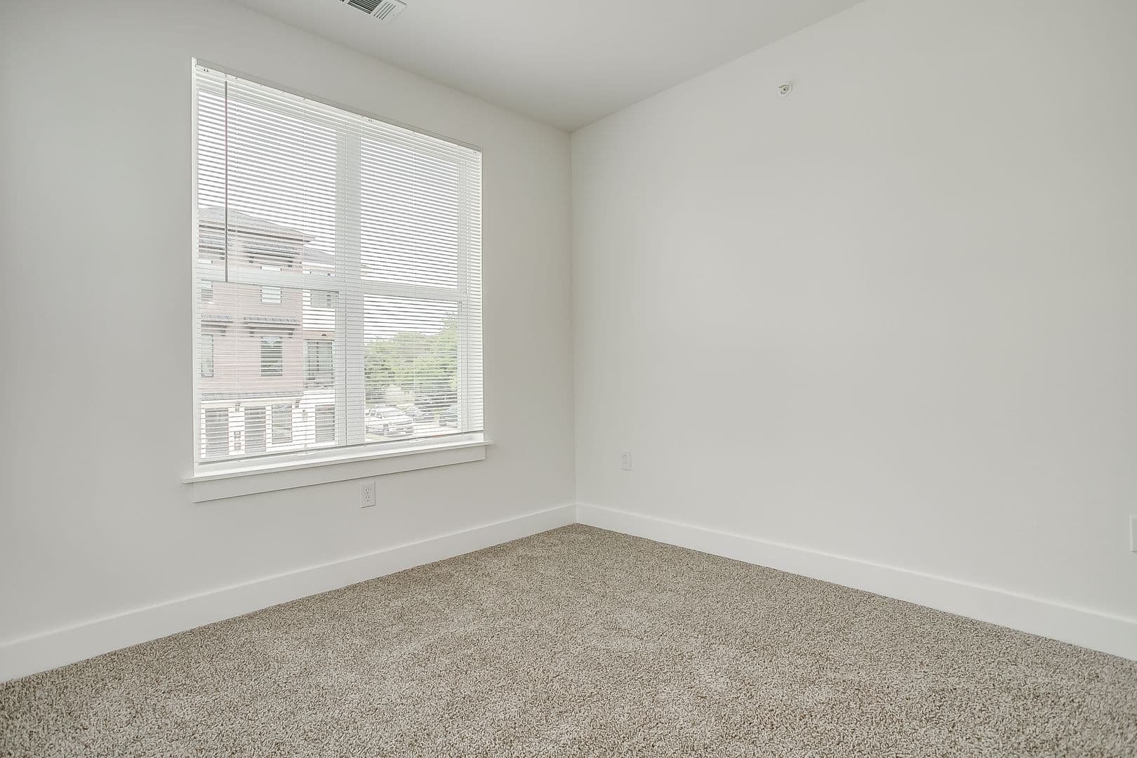 Fort Worth Apartment: 3144 Forest Park Blvd