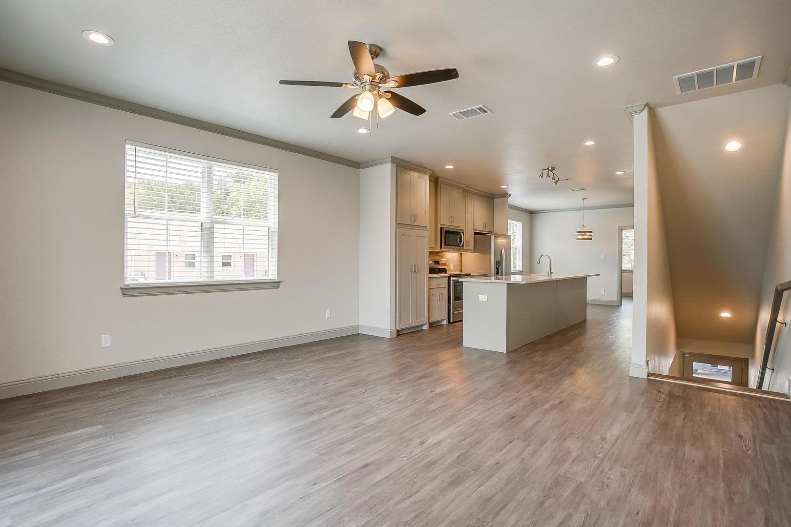 Fort Worth Apartment: 2832 Wayside Ave