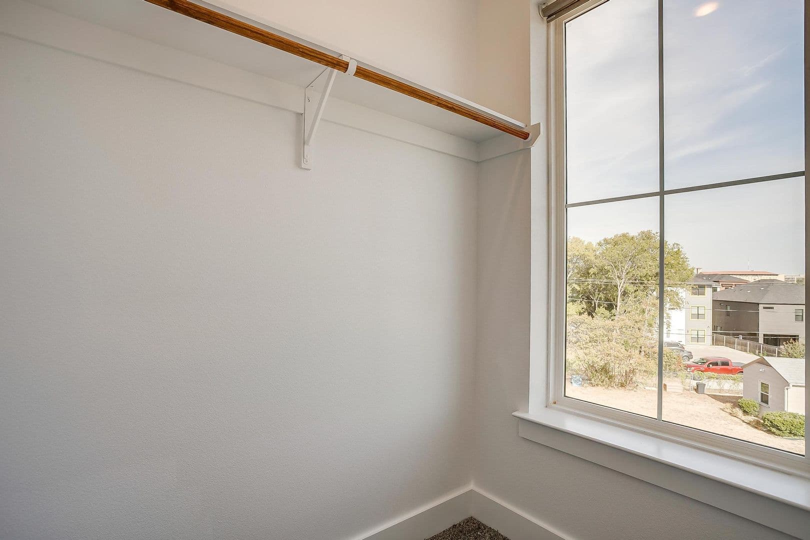 Fort Worth Apartment: 2321 Benbrook Blvd