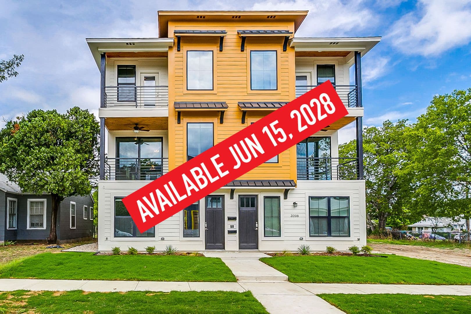 Fort Worth Apartment: 3208 Forest Park Blvd