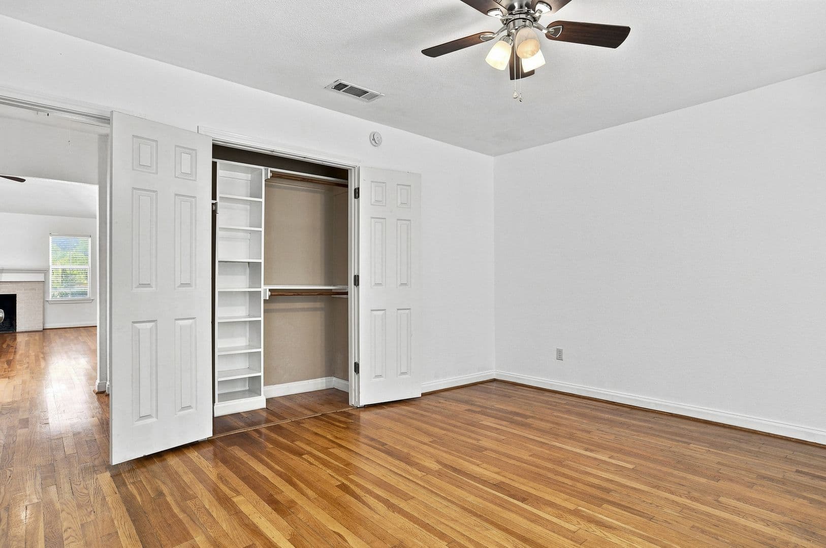 Fort Worth House: 4001 El Campo Avenue