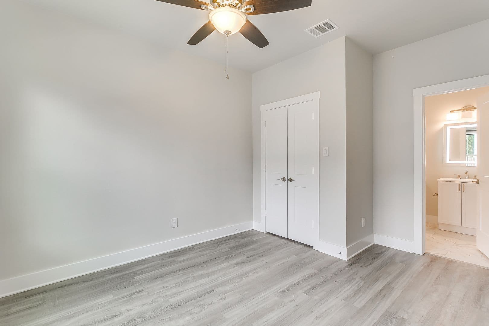 Fort Worth Apartment: 3210 Forest Park Blvd