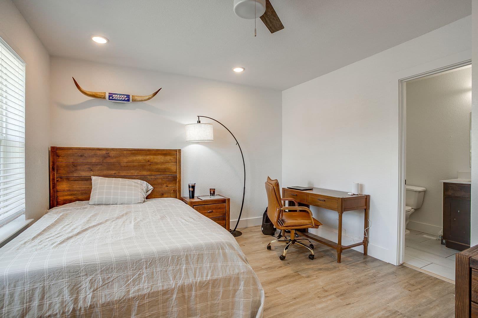 Fort Worth Apartment: 3225 McCart Ave