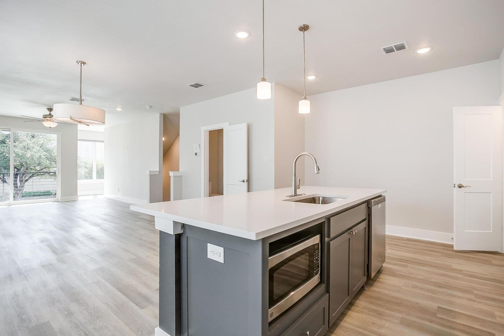 Fort Worth Apartment: 2944 Forest Park Blvd