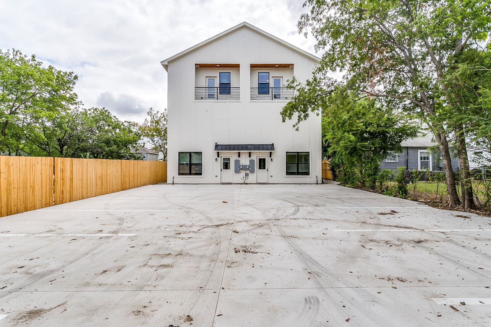 Fort Worth Apartment: 3208 Forest Park Blvd