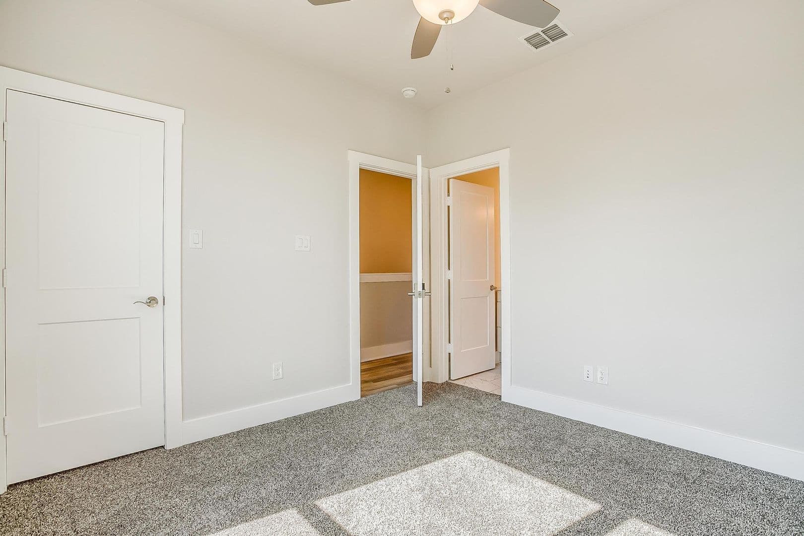 Fort Worth Apartment: 2944 Forest Park Blvd