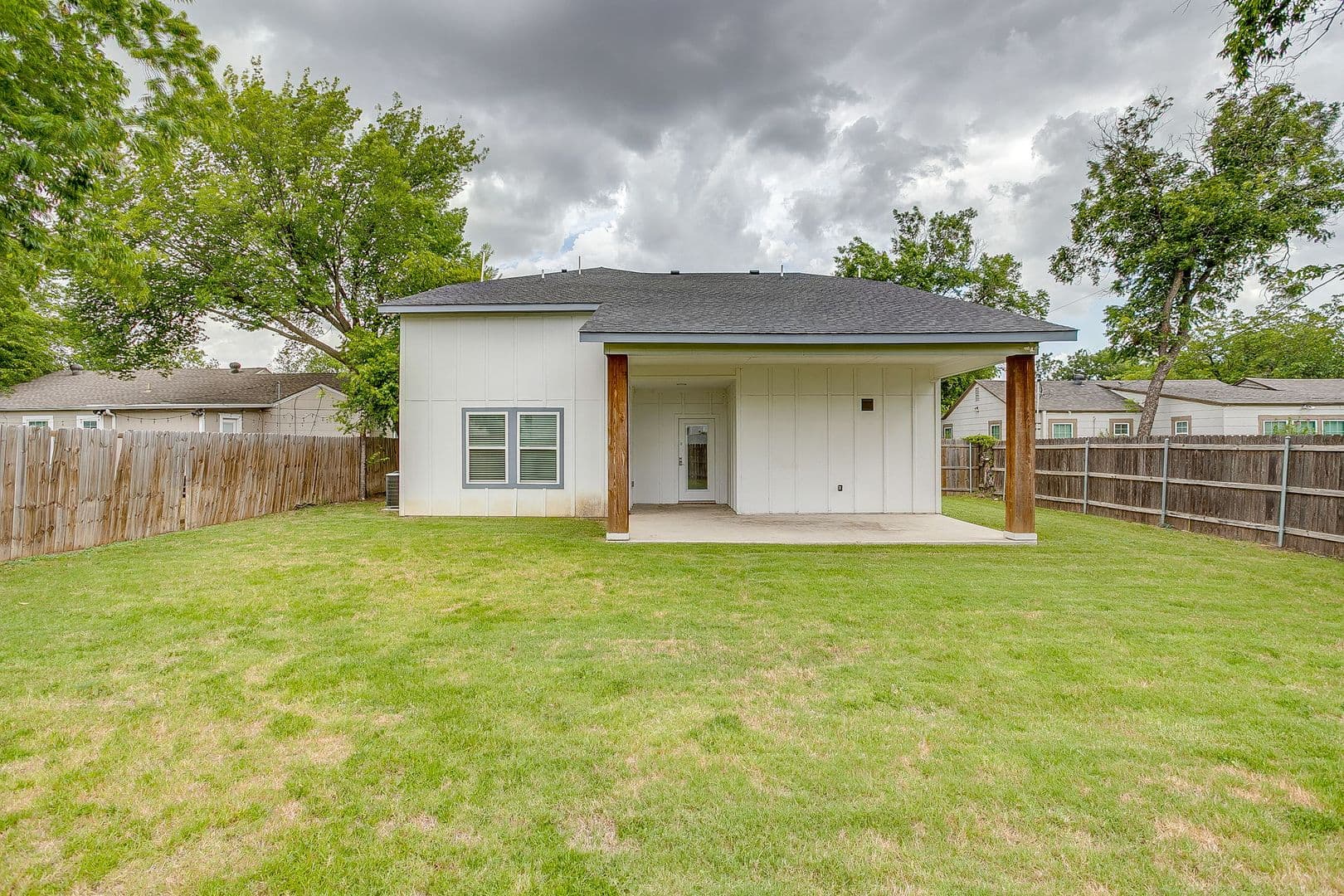 Fort Worth Apartment: 3817 Winfield Ave