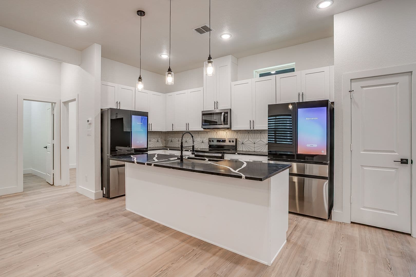 Fort Worth Apartment: 2826 Wayside Ave