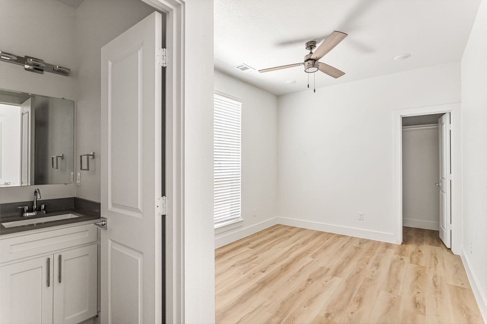 Fort Worth Apartment: 2509 Benbrook Blvd