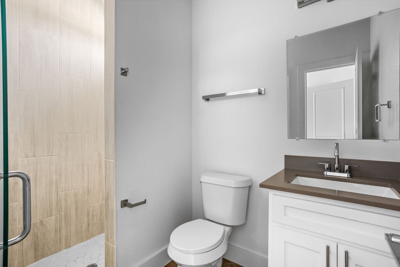 Fort Worth Apartment: 2505 Benbrook