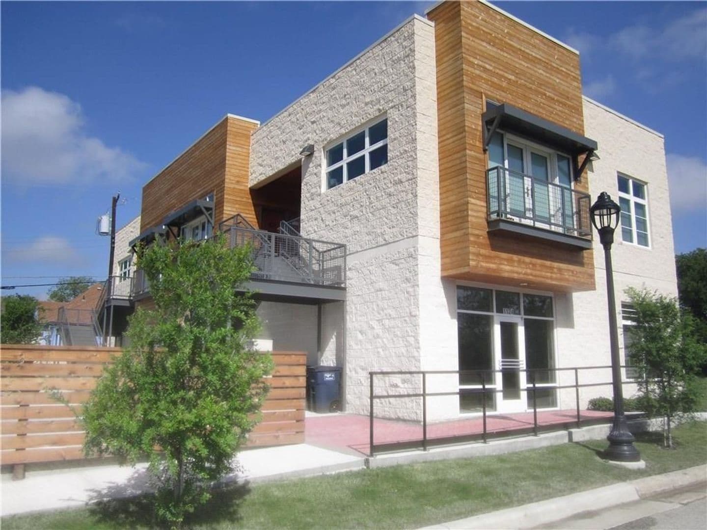 Fort Worth Apartment: 1124 Galveston Avenue