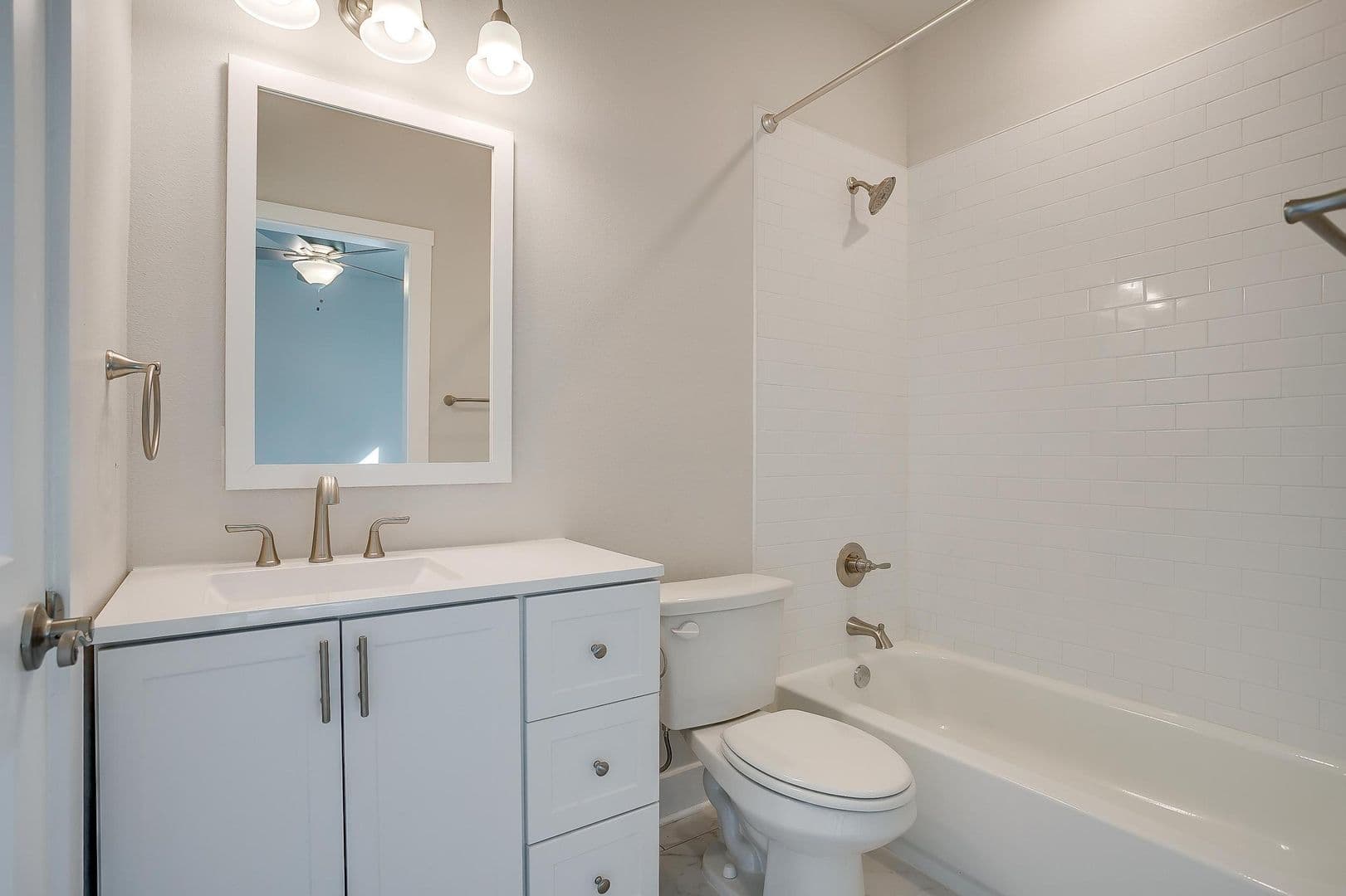 Fort Worth Apartment: 2321 Benbrook Blvd