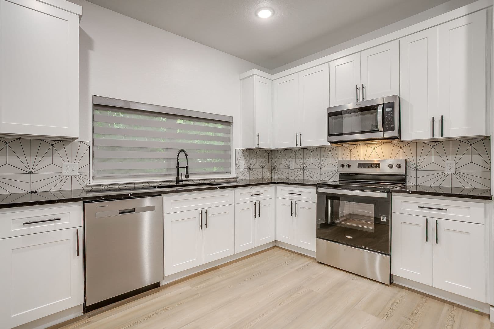 Fort Worth Apartment: 2900 Livingston Ave